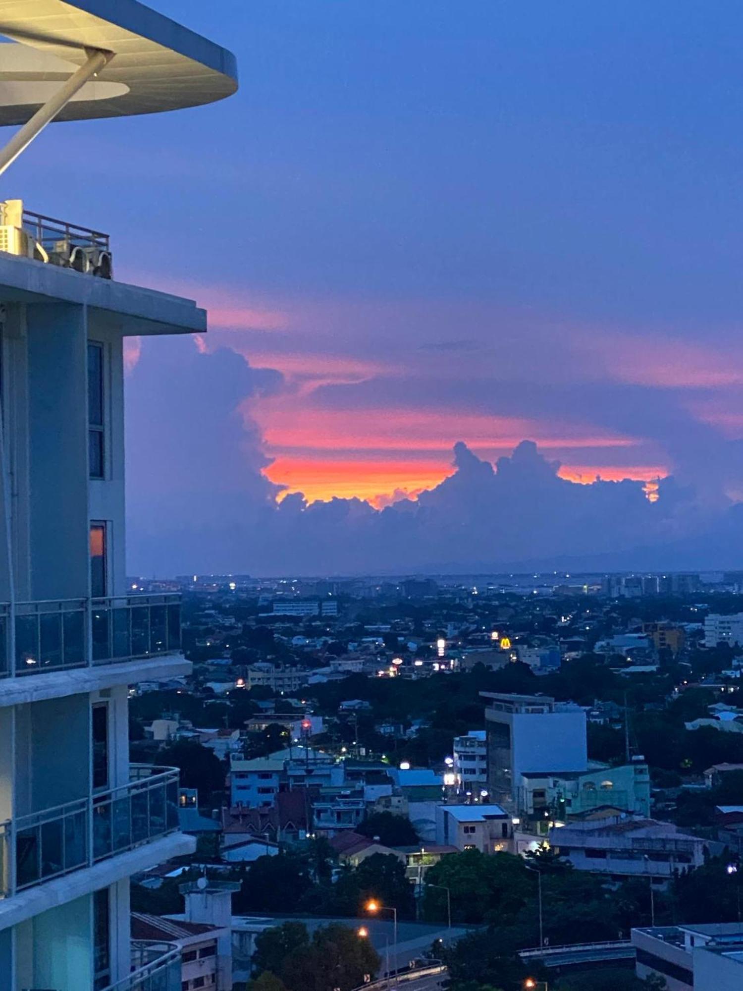 The Bahamas & Maldives Suites At Azure Residences Paranaque 15 Mins Manila Airport T3 Eksteriør bilde