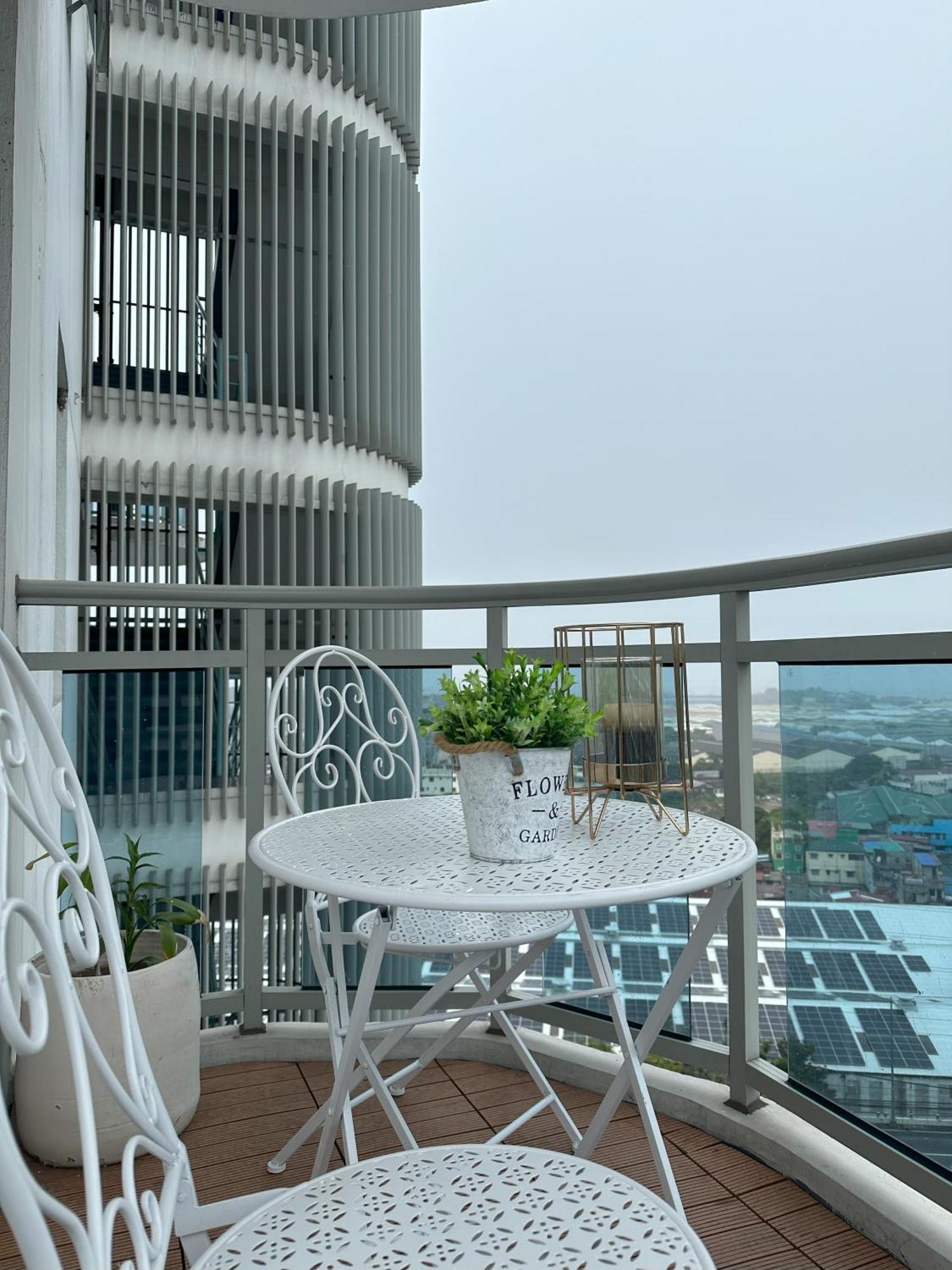 The Bahamas & Maldives Suites At Azure Residences Paranaque 15 Mins Manila Airport T3 Eksteriør bilde